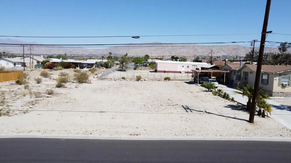 18 Dillon Road Desert Hot Springs, CA 92240