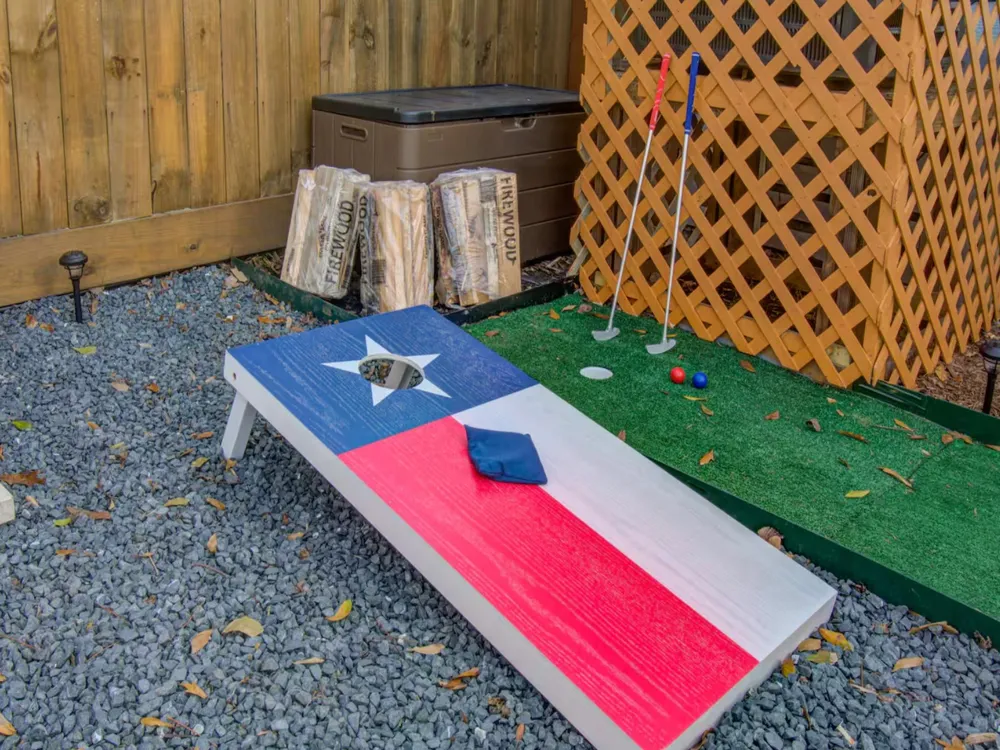 1415 E 31st Street Houston, TX 77022