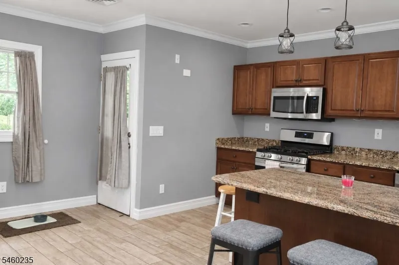 634 Vosseller Ave Bridgewater, NJ 08805