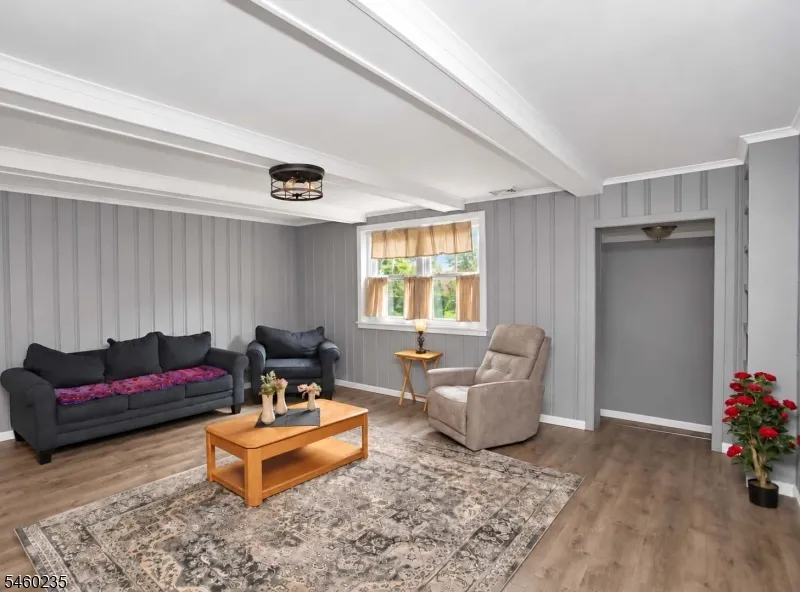 634 Vosseller Ave Bridgewater, NJ 08805