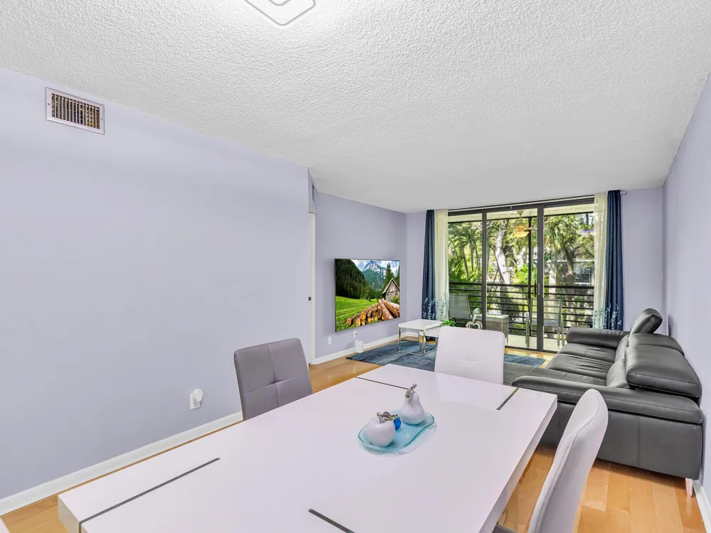 7579 NW 79TH AVENUE #204 Tamarac, FL 33321