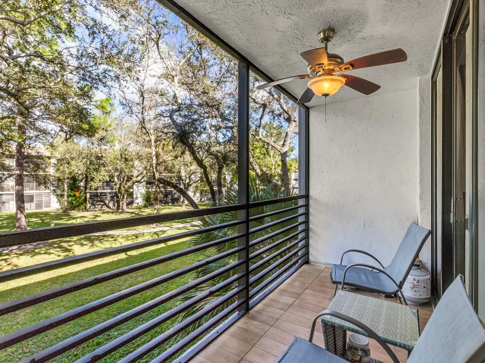 7579 NW 79TH AVENUE #204 Tamarac, FL 33321