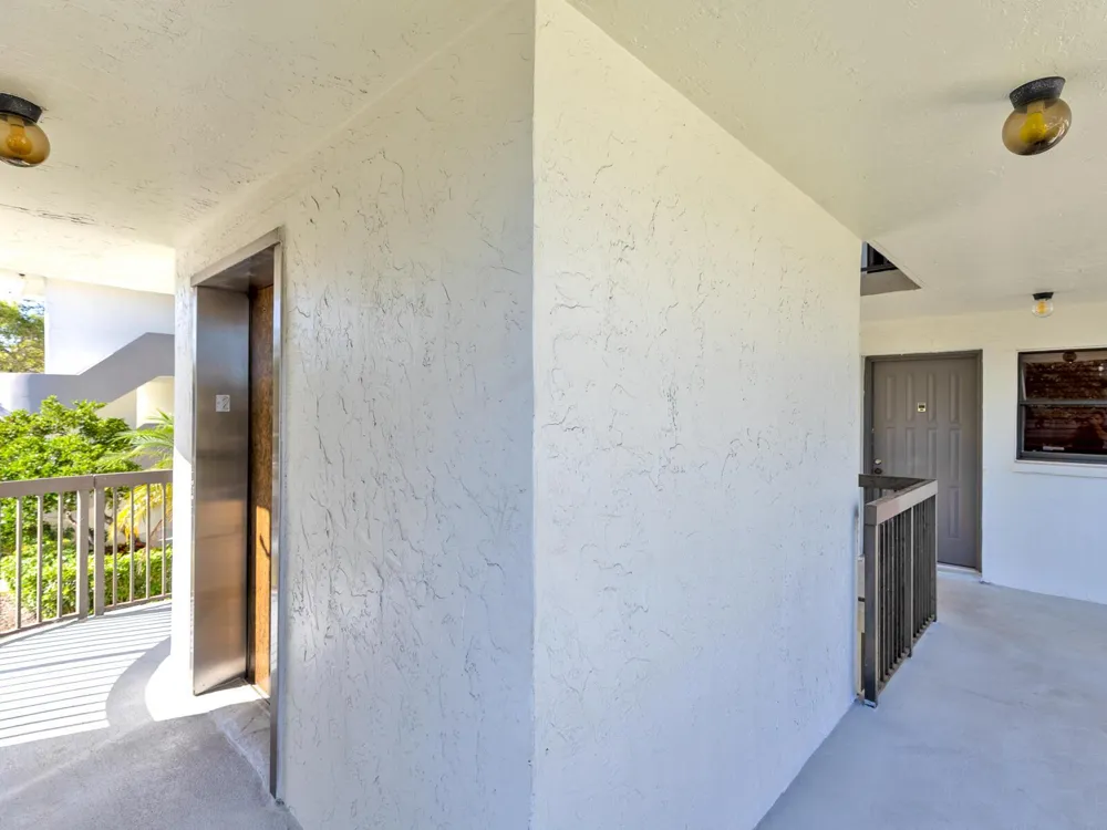 7579 NW 79TH AVENUE #204 Tamarac, FL 33321
