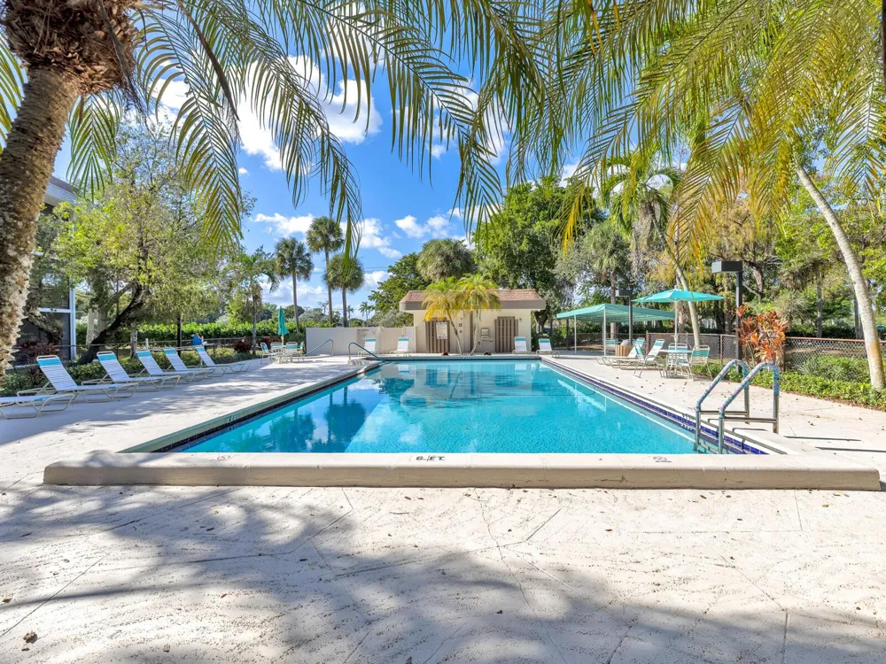 7579 NW 79TH AVENUE #204 Tamarac, FL 33321