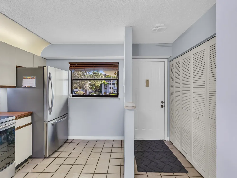 7579 NW 79TH AVENUE #204 Tamarac, FL 33321