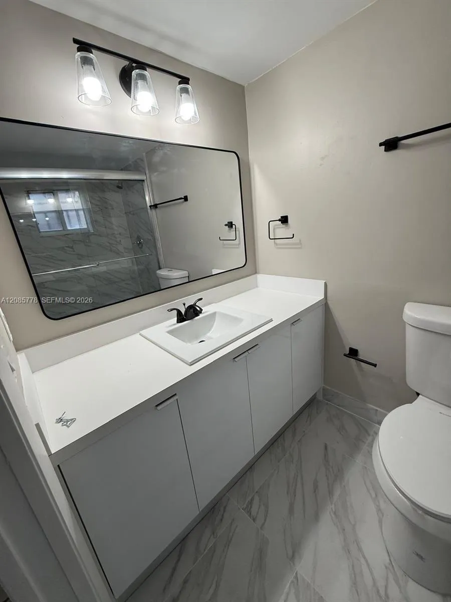 7898 W 29th Ln #102-13 Hialeah, FL 33018