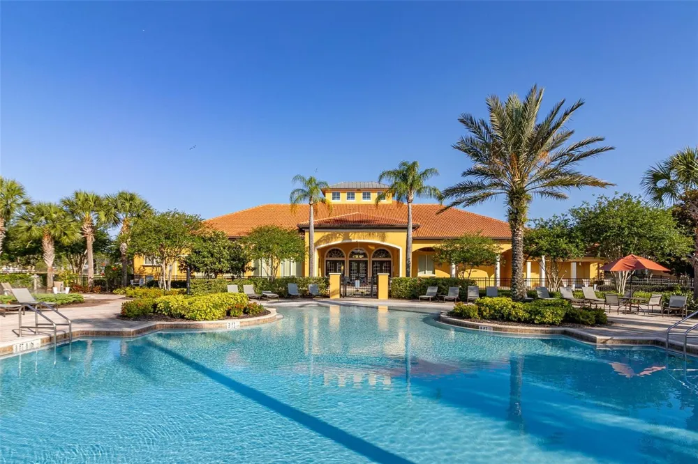 375 ORANGE COSMOS BOULEVARD Davenport, FL 33837