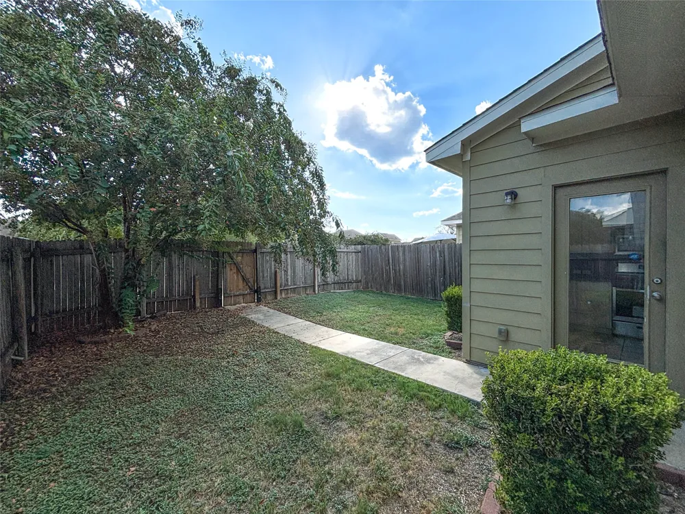 119 Gambel Oak Way San Marcos, TX 78666