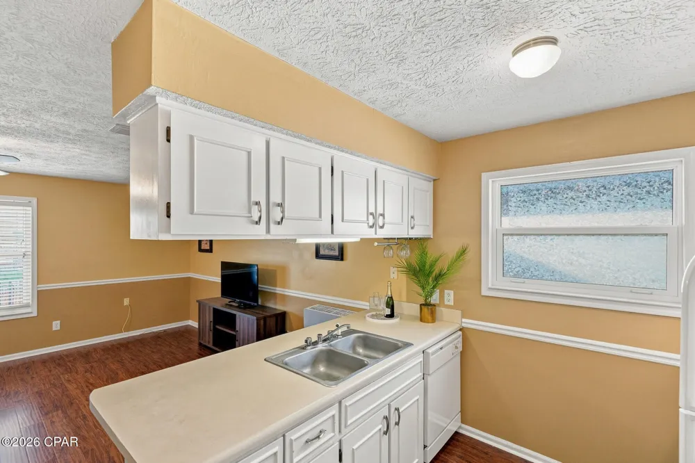 7813 Lagoon Drive #4E Panama City, FL 32408