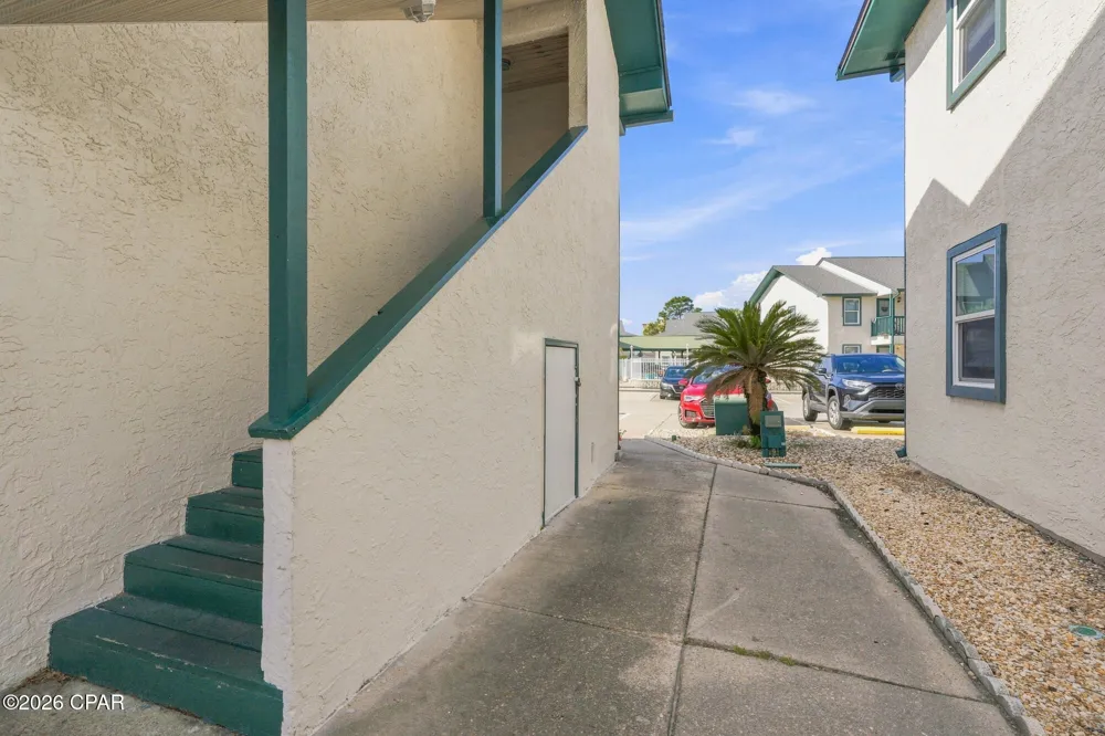 7813 Lagoon Drive #4E Panama City, FL 32408