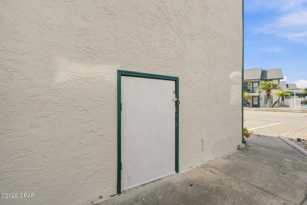 7813 Lagoon Drive #4E Panama City, FL 32408