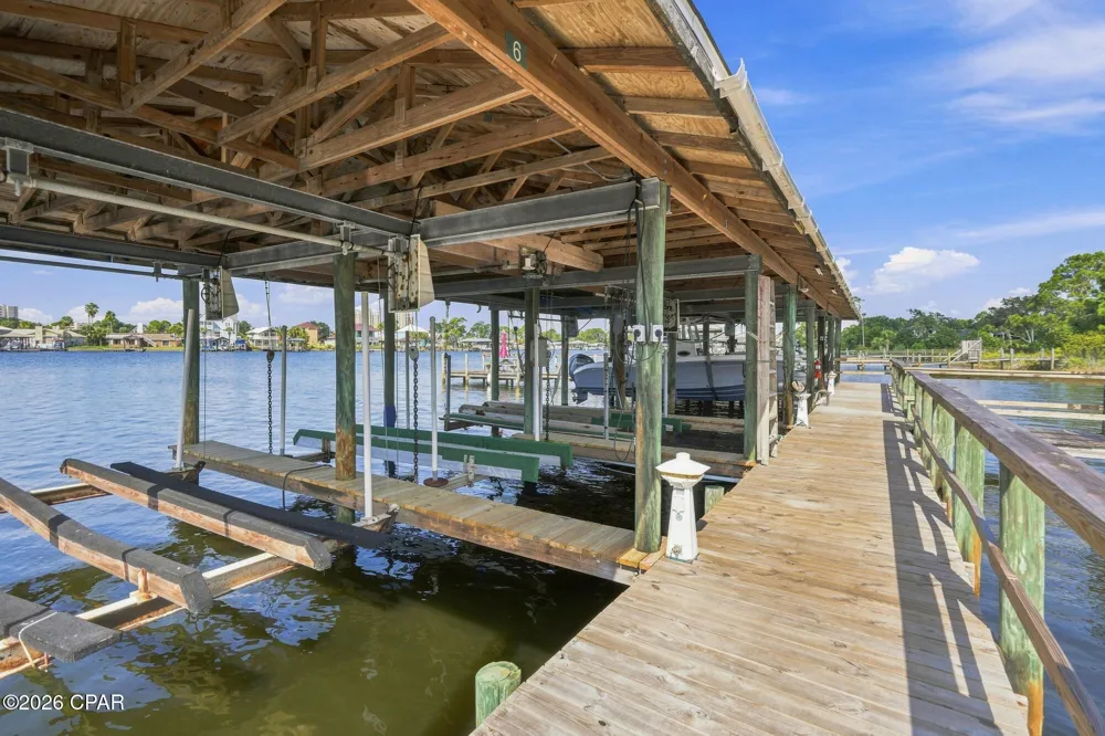 7813 Lagoon Drive #4E Panama City, FL 32408
