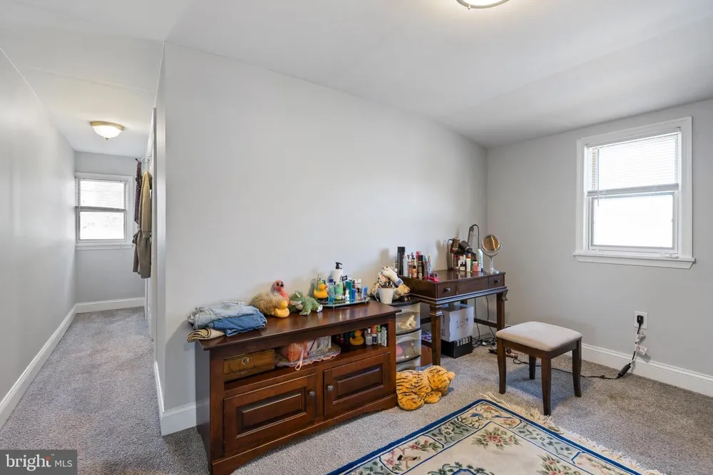 2404 LINCOLN AVENUE Claymont, DE 19703