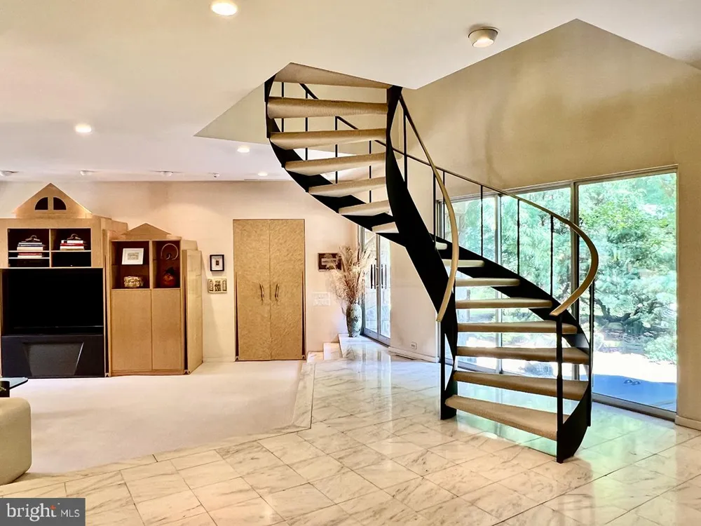 1701 LORRAINE ROAD Reading, PA 19604