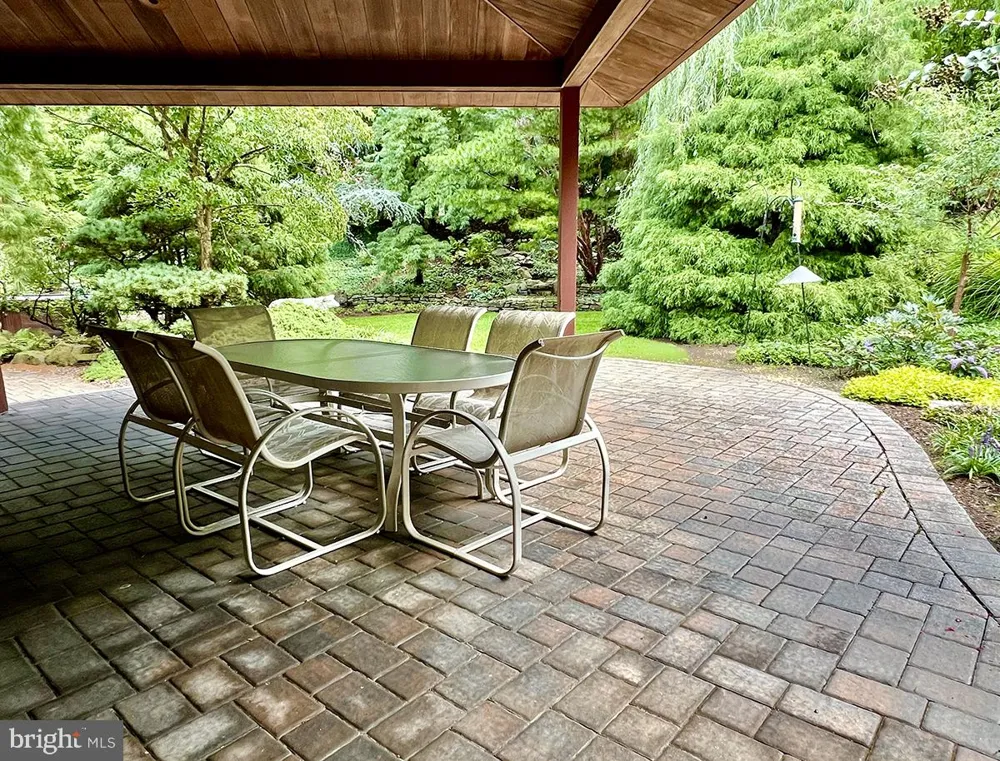 1701 LORRAINE ROAD Reading, PA 19604