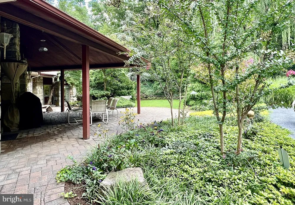 1701 LORRAINE ROAD Reading, PA 19604