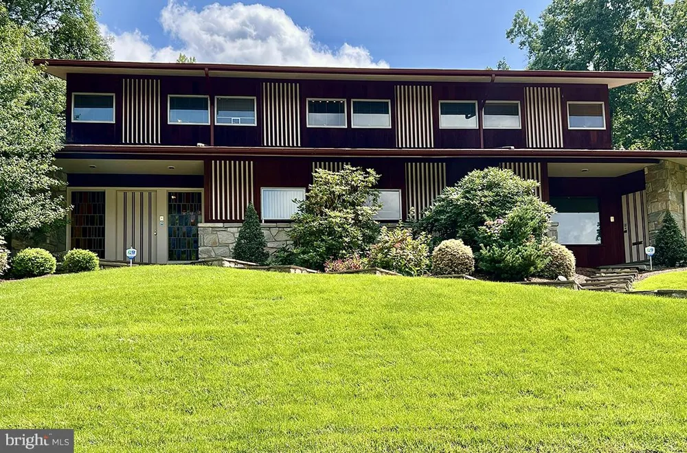 1701 LORRAINE ROAD Reading, PA 19604