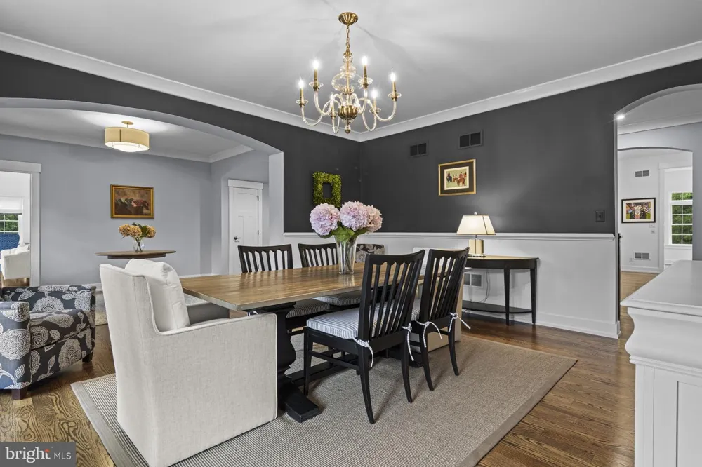 202 ARROWWOOD LANE Chadds Ford, PA 19317