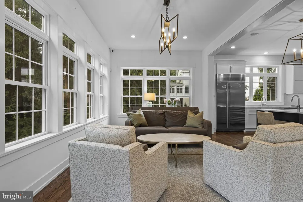 202 ARROWWOOD LANE Chadds Ford, PA 19317