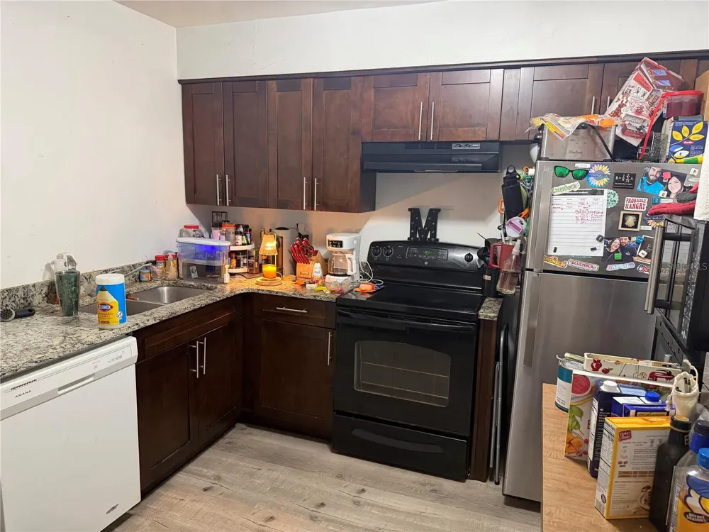 2293 18TH AVE SW Largo, FL 33774