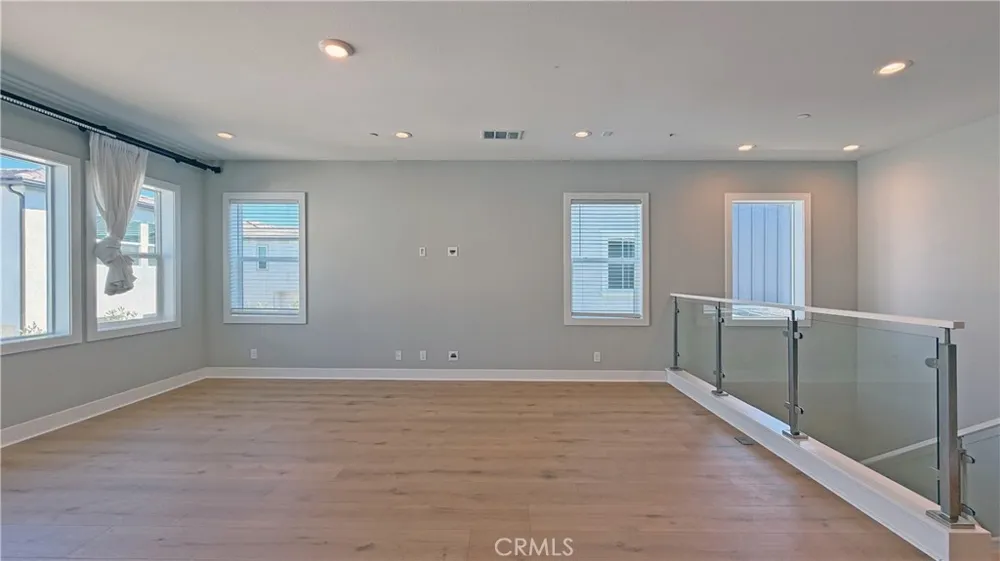 110 Orange Grv Lake Forest, CA 92630