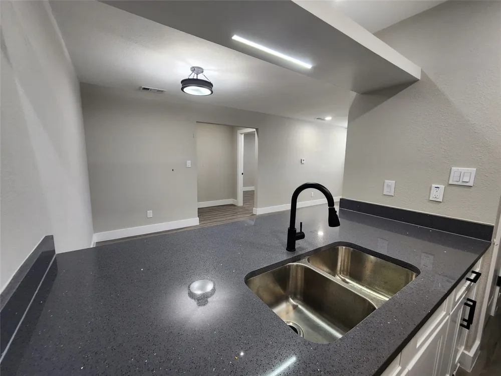 2200 E Trinity Mills Road #201 Carrollton, TX 75006