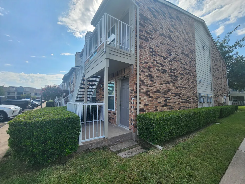 2200 E Trinity Mills Road #201 Carrollton, TX 75006