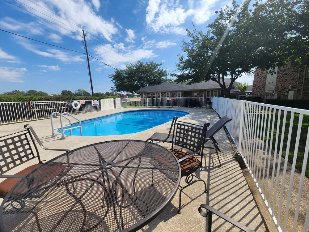 2200 E Trinity Mills Road #201 Carrollton, TX 75006