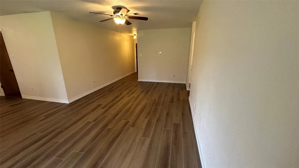 5916 Kary Lynn Drive S Watauga, TX 76148