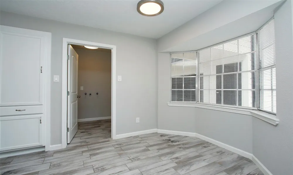 4702 Elmbrook Drive Spring, TX 77388