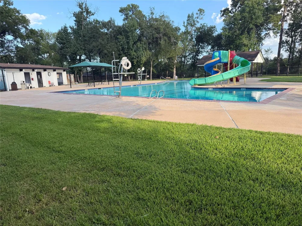 4702 Elmbrook Drive Spring, TX 77388