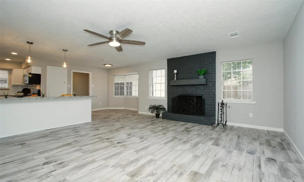 4702 Elmbrook Drive Spring, TX 77388