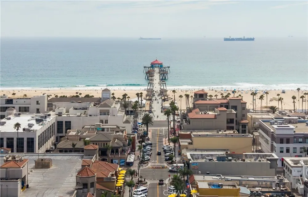 316 2nd Huntington Beach, CA 92648