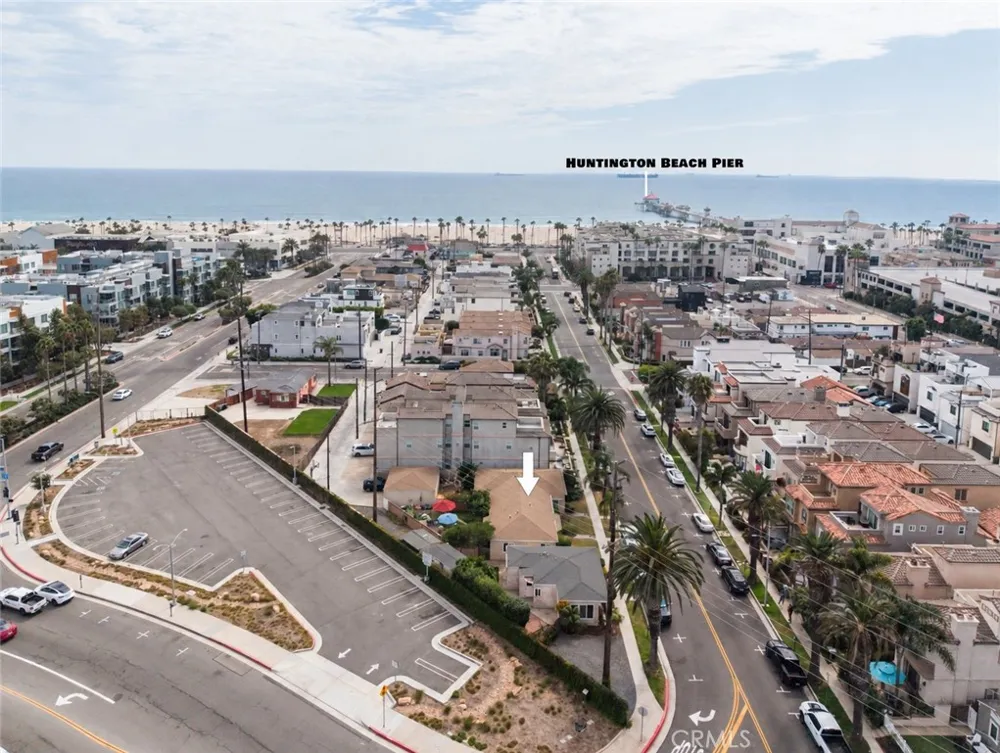 316 2nd Huntington Beach, CA 92648