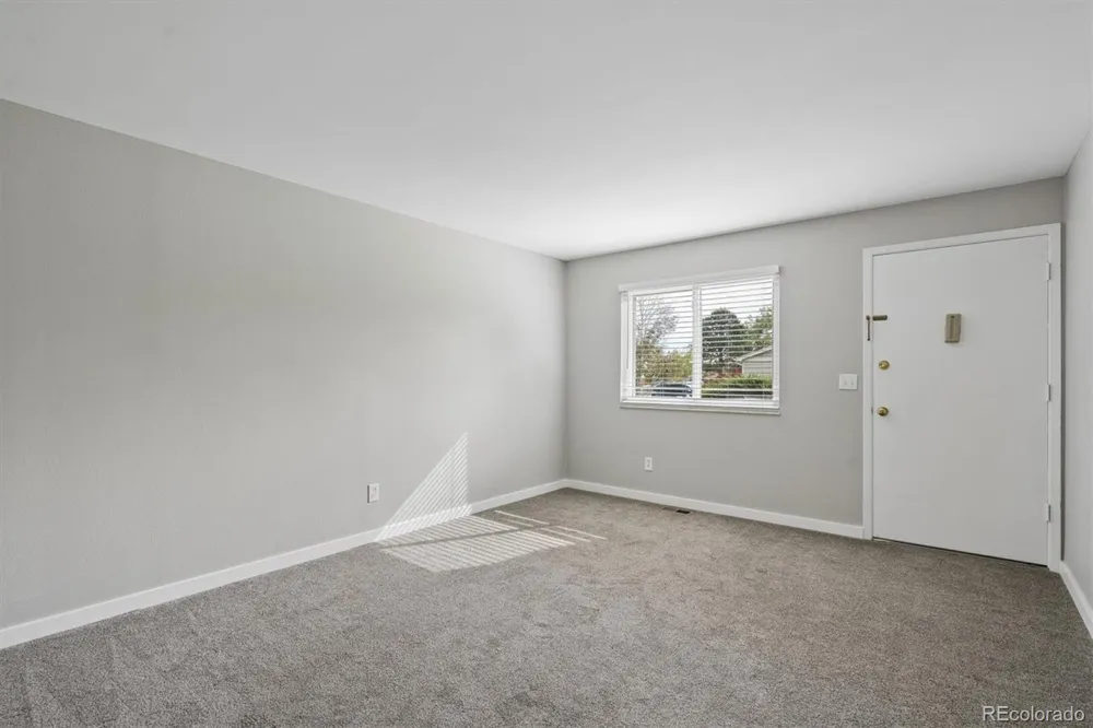 5711 W 92nd Avenue #10 Westminster, CO 80031
