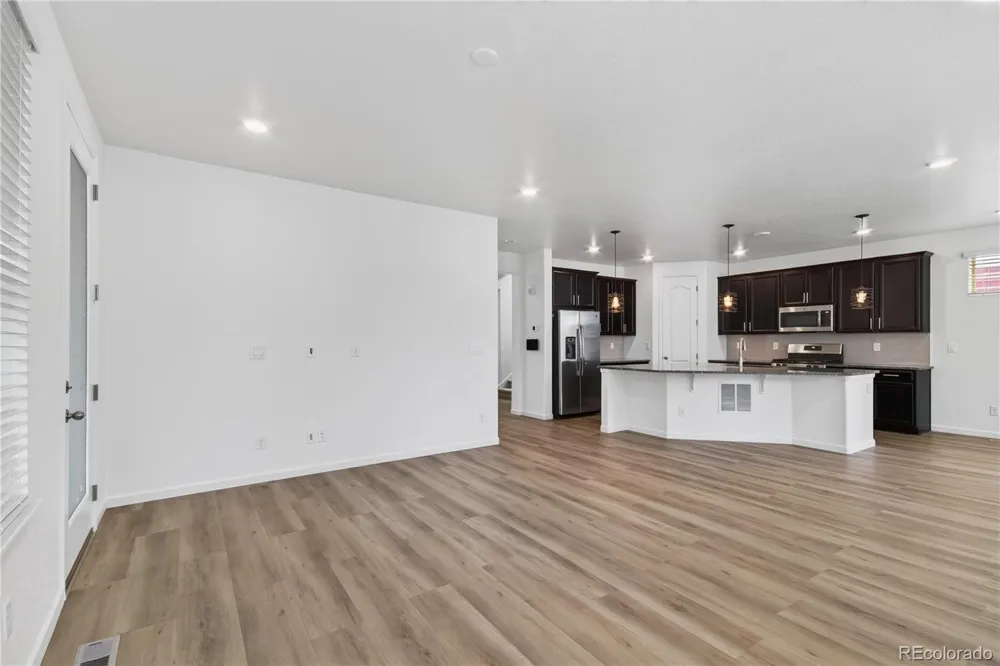 9725 Bennett Peak Street Littleton, CO 80125