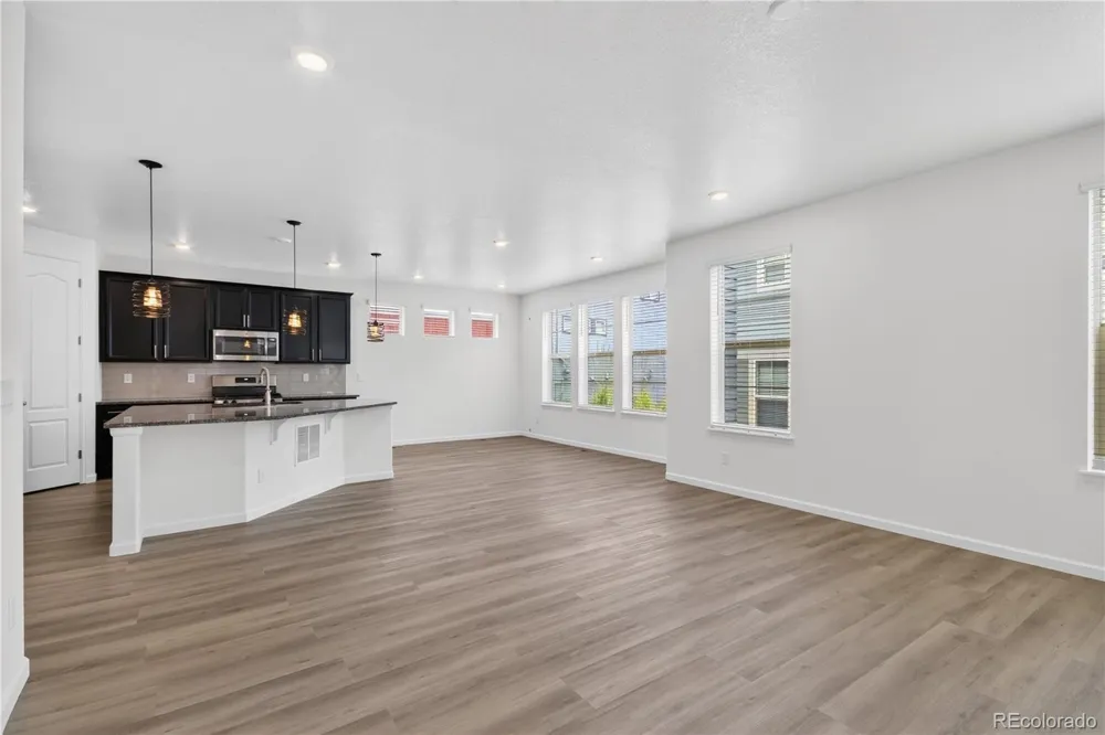 9725 Bennett Peak Street Littleton, CO 80125
