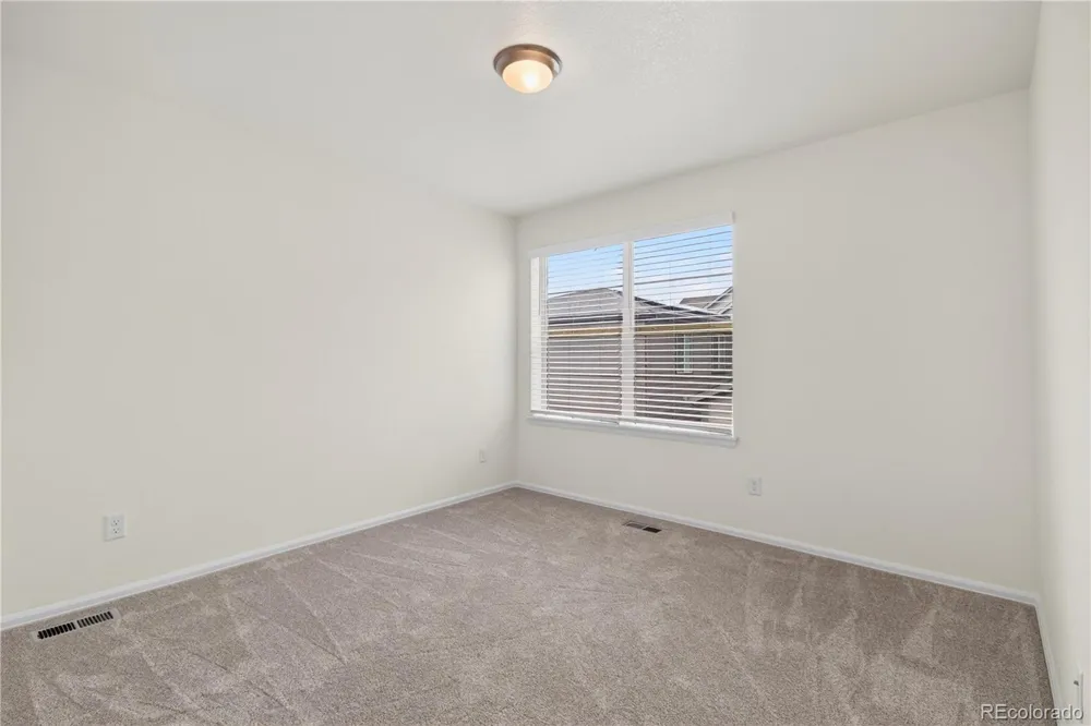 9725 Bennett Peak Street Littleton, CO 80125