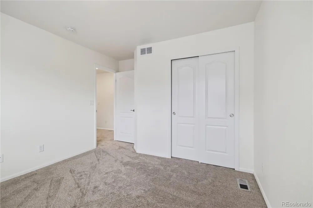 9725 Bennett Peak Street Littleton, CO 80125