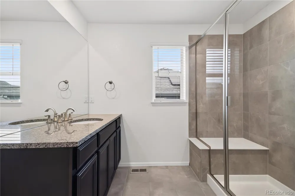9725 Bennett Peak Street Littleton, CO 80125