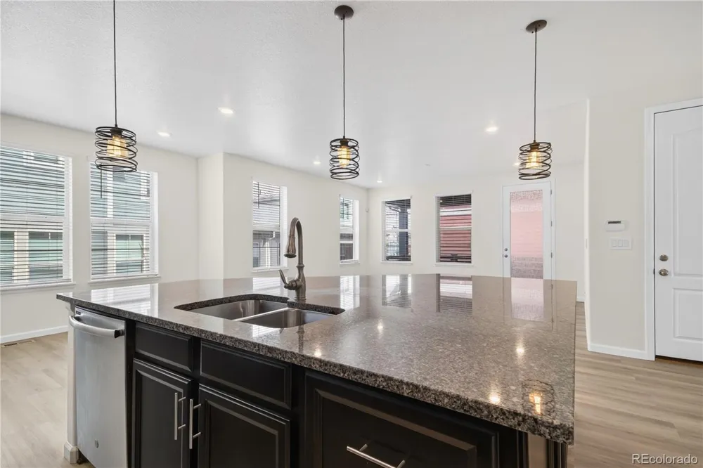 9725 Bennett Peak Street Littleton, CO 80125
