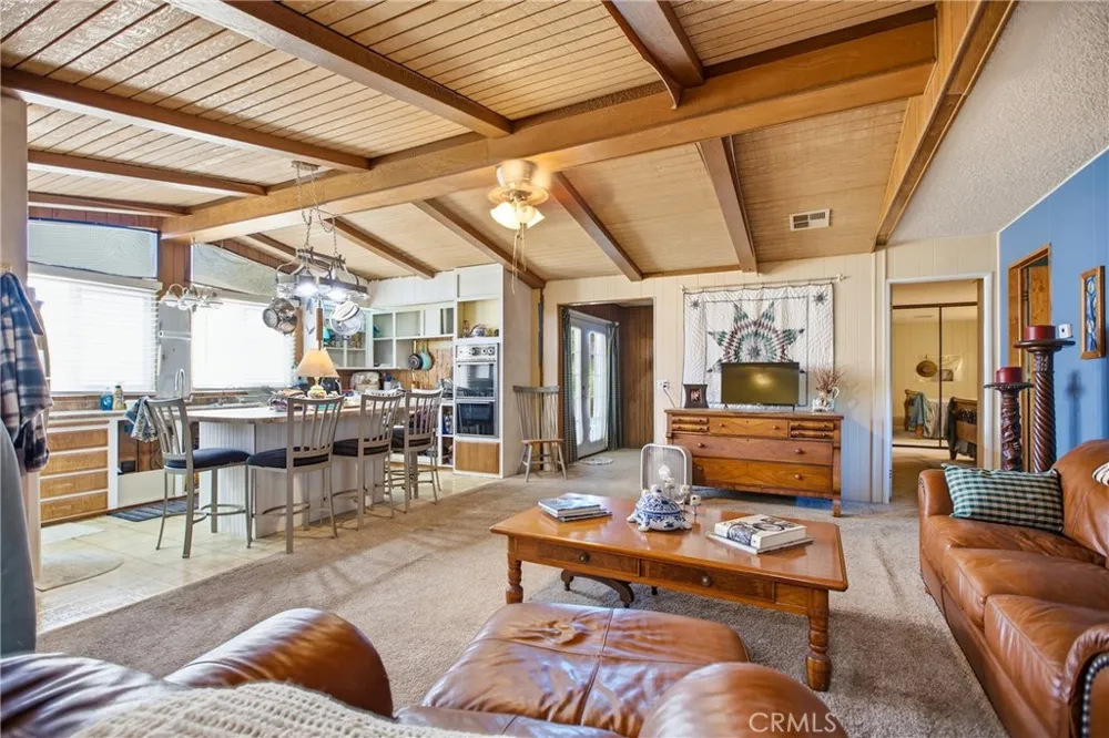 2860 Basswood Court Hemet, CA 92545