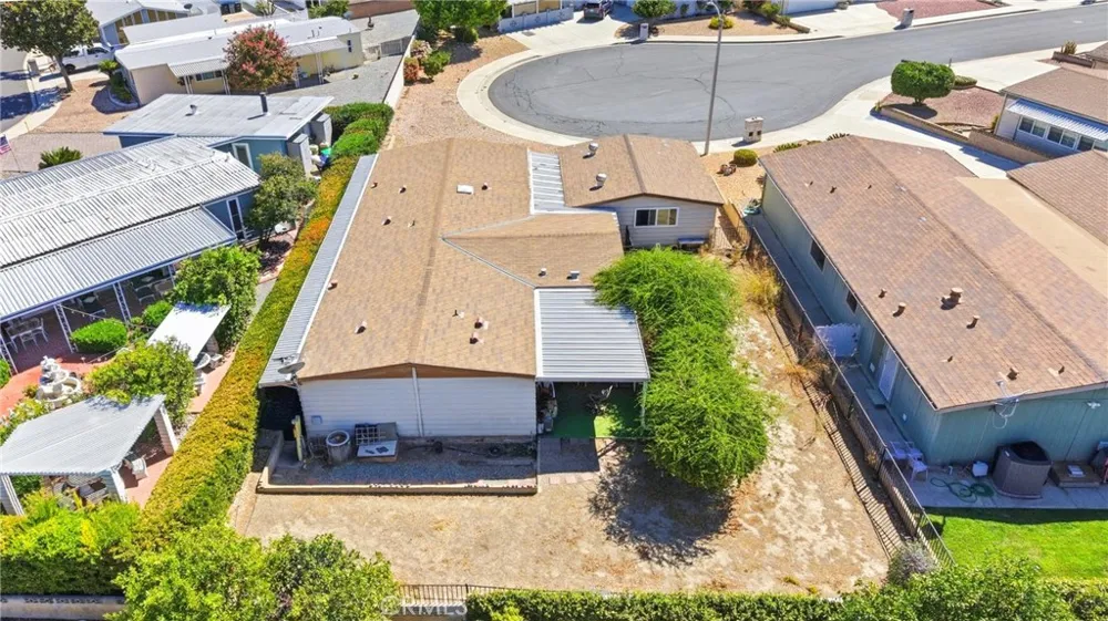 2860 Basswood Court Hemet, CA 92545