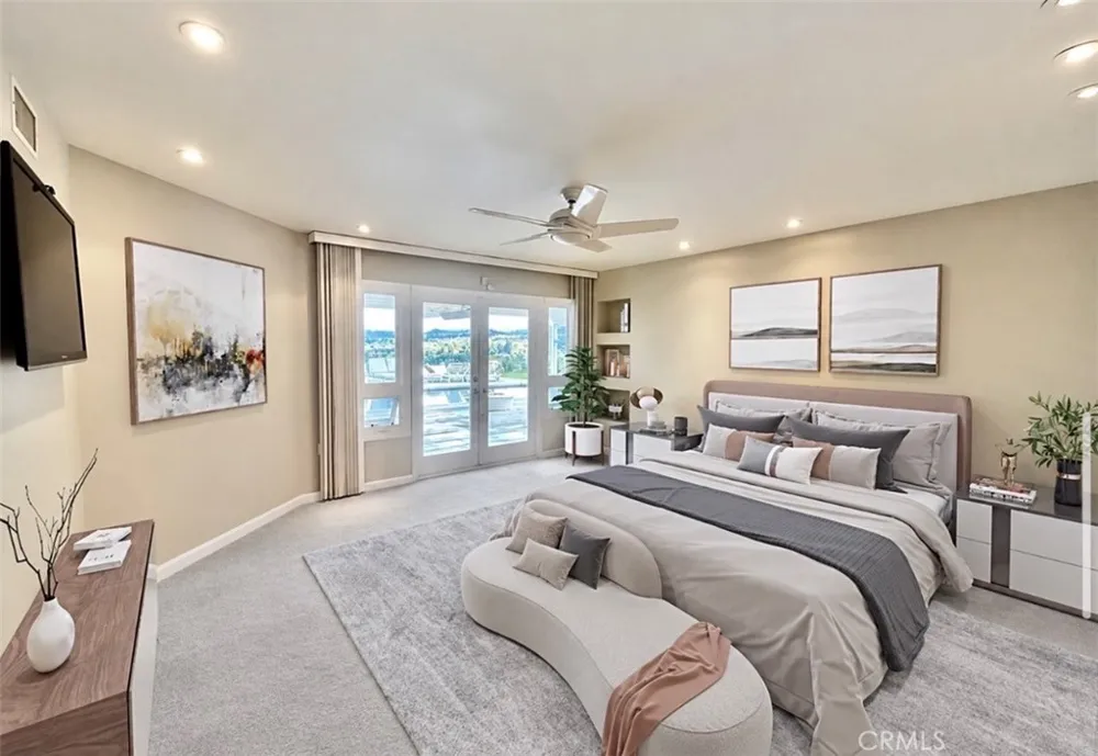 16972 Oak View Drive Encino, CA 91436