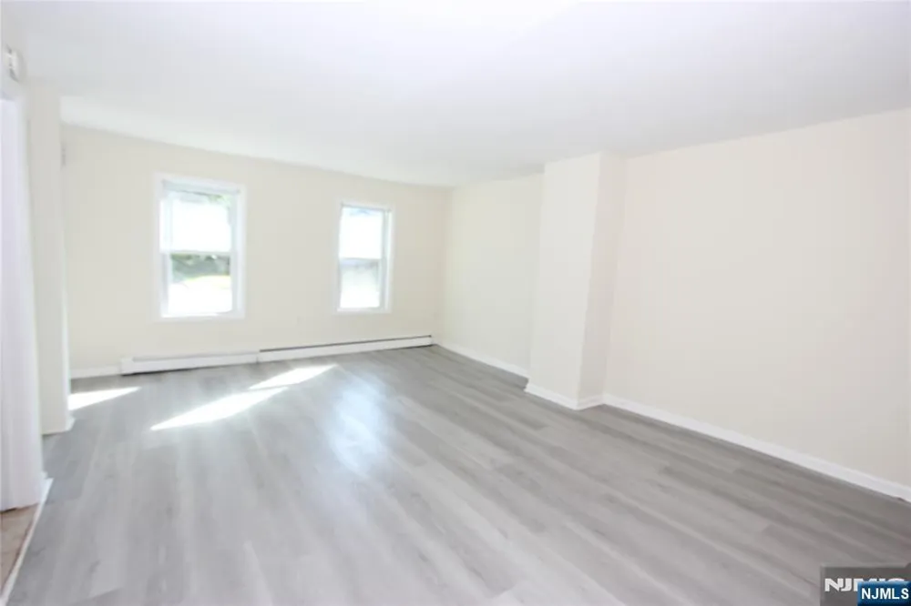 181 Midland Avenue Paramus, NJ 07652