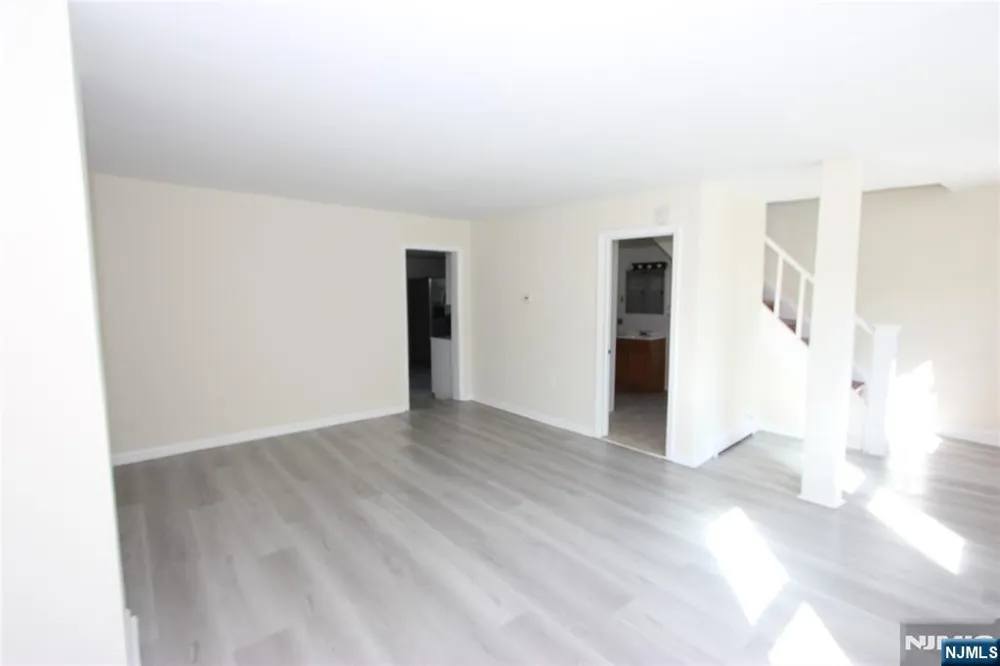 181 Midland Avenue Paramus, NJ 07652