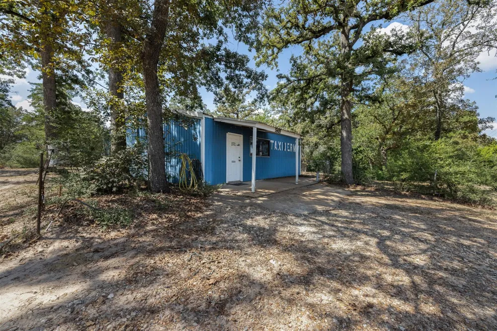 5605 Highway 290 W W Brenham, TX 77833