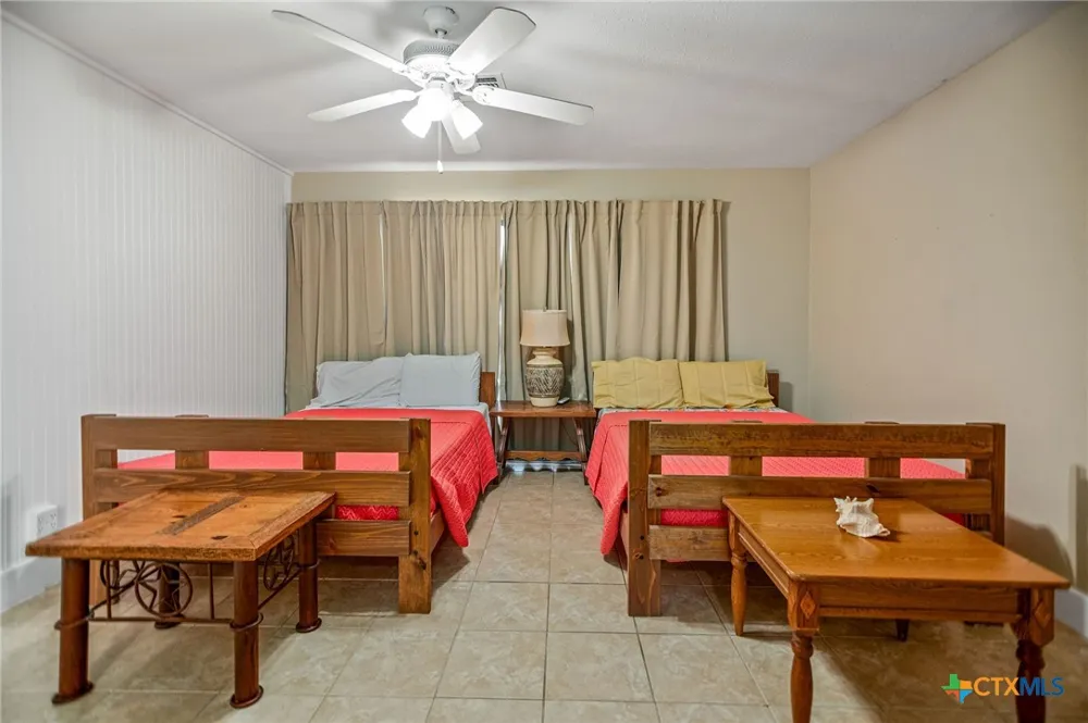 464 15th Street Port O'Connor, TX 77982