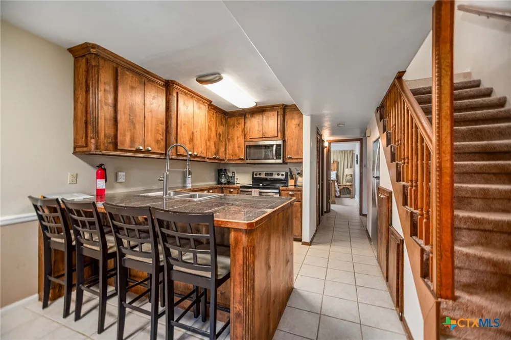464 15th Street Port O'Connor, TX 77982