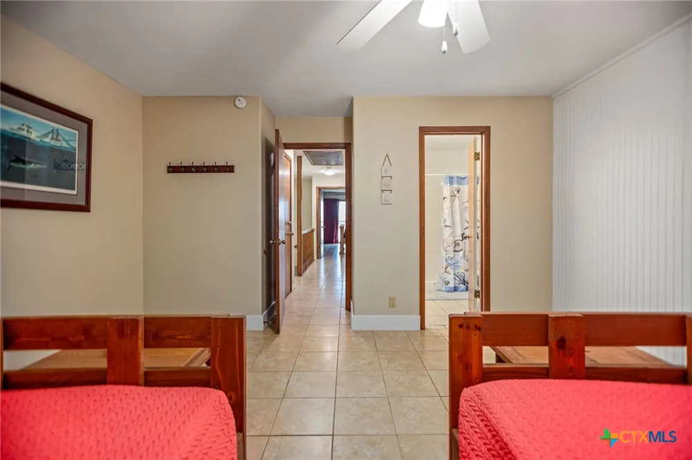 464 15th Street Port O'Connor, TX 77982